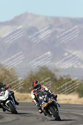 media/Dec-04-2025-Racers Edge (Thu) [[5ebc9f124d]]/3-B Group/1-Session 1 (Turn 7)/